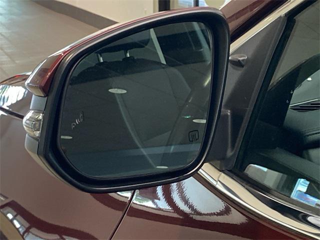 used 2018 Toyota Highlander car, priced at $25,325