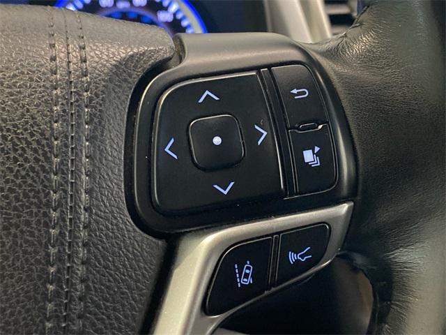 used 2018 Toyota Highlander car, priced at $25,325
