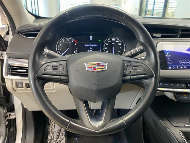 used 2019 Cadillac XT4 car, priced at $17,102