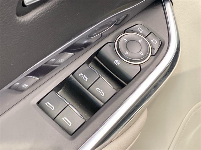 used 2019 Cadillac XT4 car, priced at $17,102