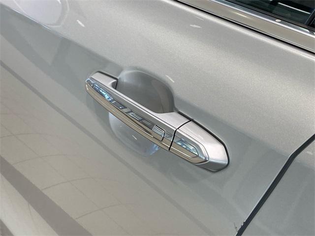 used 2019 Cadillac XT4 car, priced at $17,102
