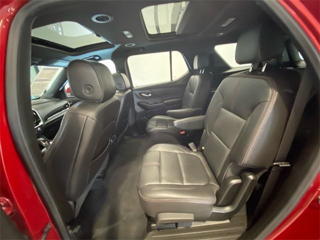 used 2022 Chevrolet Traverse car, priced at $31,676