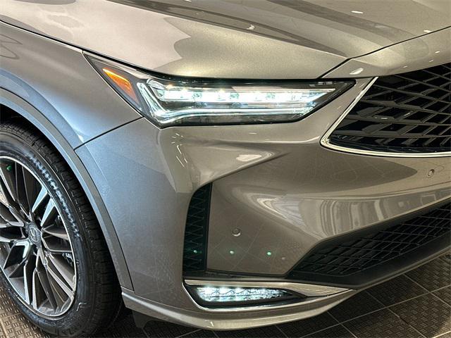 new 2025 Acura MDX car, priced at $68,250