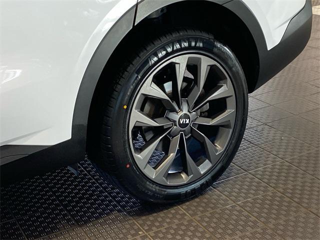 used 2021 Kia Sorento car, priced at $24,117