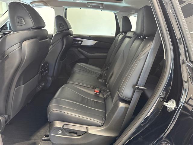 used 2023 Acura MDX car, priced at $41,250
