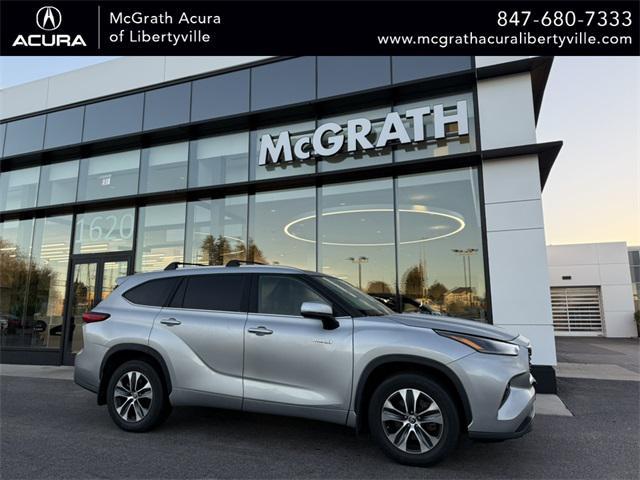 used 2021 Toyota Highlander Hybrid car, priced at $36,760