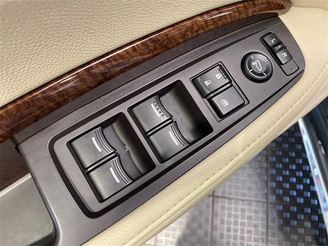 used 2018 Acura MDX car, priced at $19,467