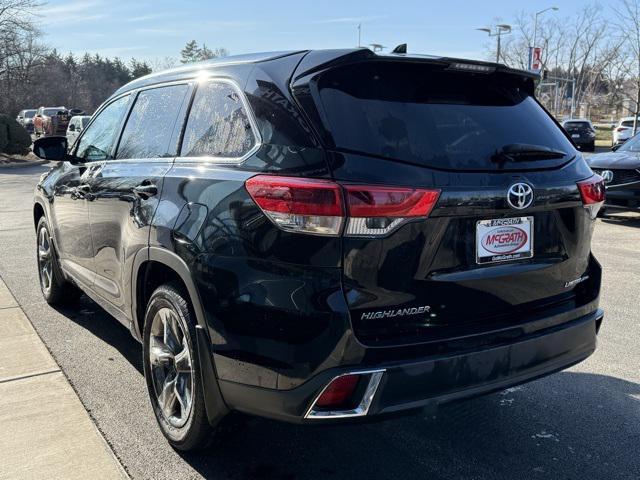 used 2018 Toyota Highlander car, priced at $22,990