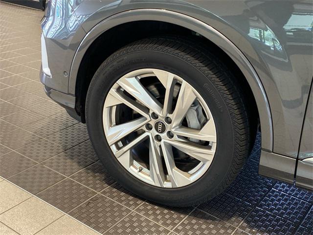 used 2022 Audi Q7 car, priced at $34,622