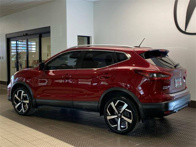 used 2020 Nissan Rogue Sport car, priced at $15,990