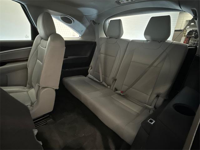 used 2014 Acura MDX car, priced at $15,990