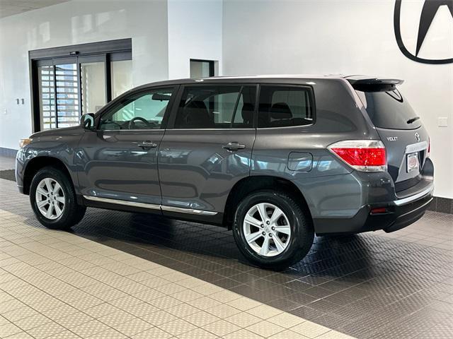 used 2013 Toyota Highlander car, priced at $13,490