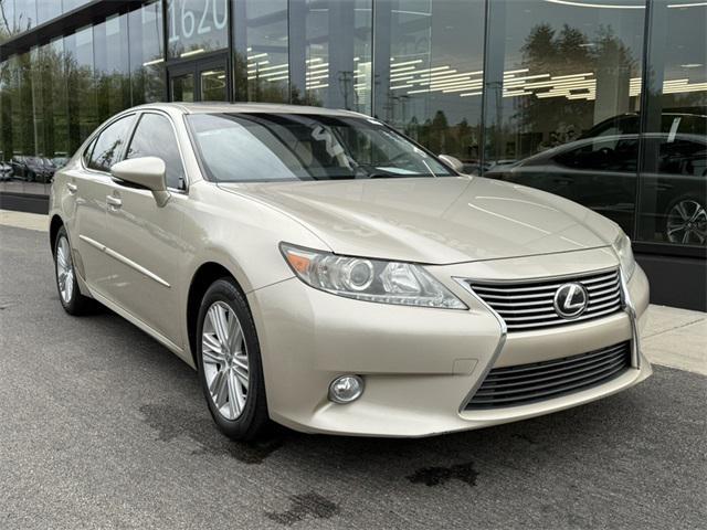 used 2013 Lexus ES 350 car, priced at $16,322