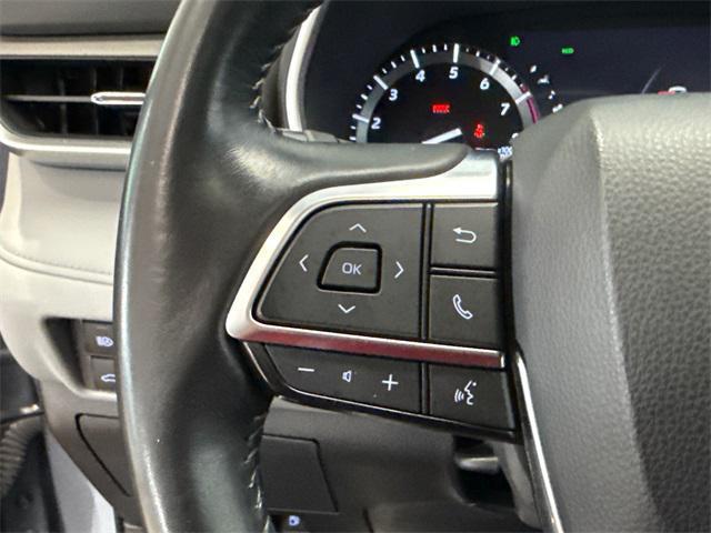 used 2021 Toyota Highlander car, priced at $33,015