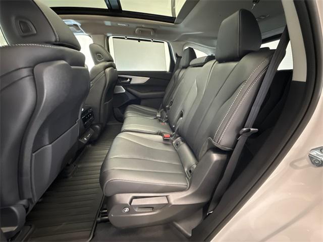 new 2026 Acura MDX car, priced at $61,350