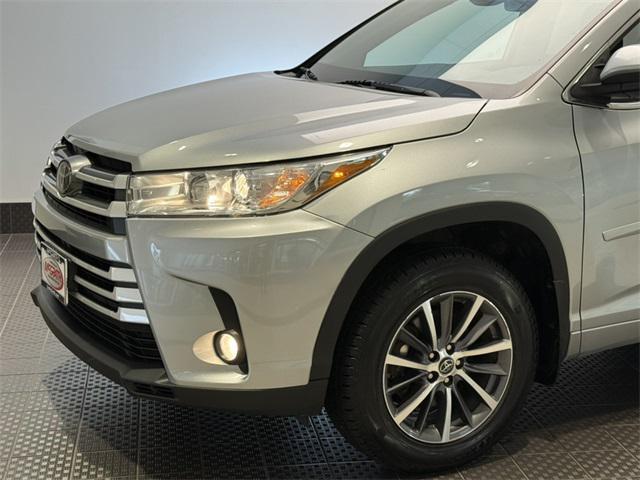 used 2018 Toyota Highlander car, priced at $23,539