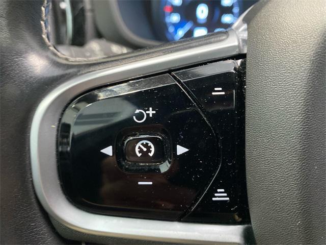 used 2020 Volvo XC60 car, priced at $22,969