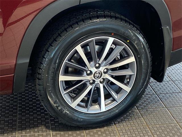 used 2017 Toyota Highlander car, priced at $22,986