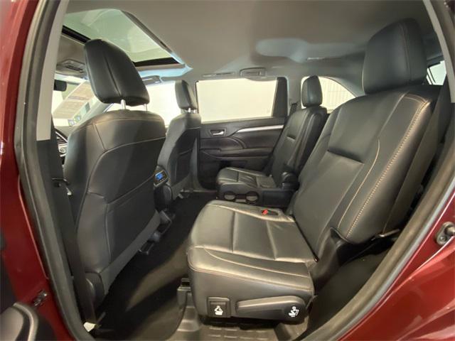 used 2017 Toyota Highlander car, priced at $22,986