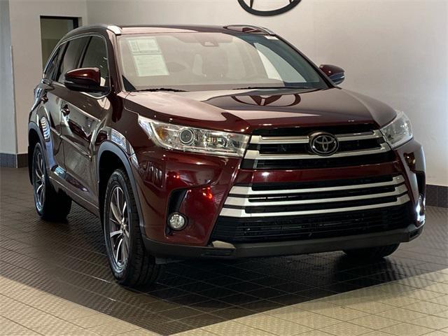 used 2017 Toyota Highlander car, priced at $22,986