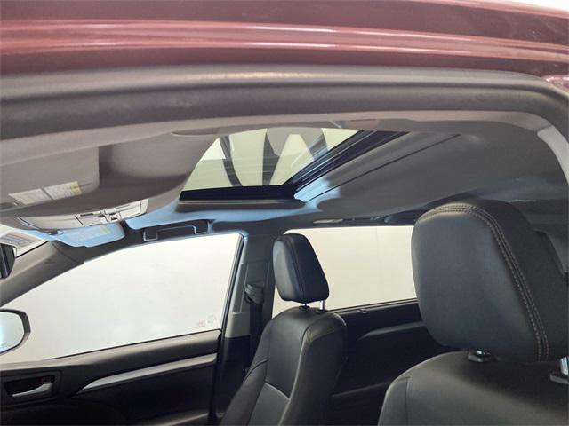used 2017 Toyota Highlander car, priced at $22,986