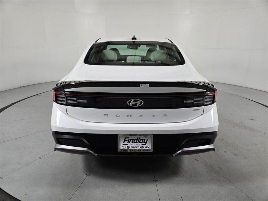 new 2024 Hyundai Sonata Hybrid car, priced at $32,975