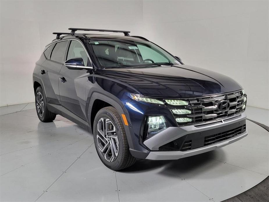 new 2025 Hyundai Tucson Hybrid car, priced at $42,124