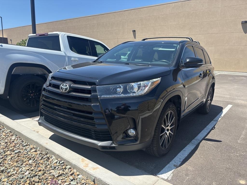 used 2017 Toyota Highlander car, priced at $24,795