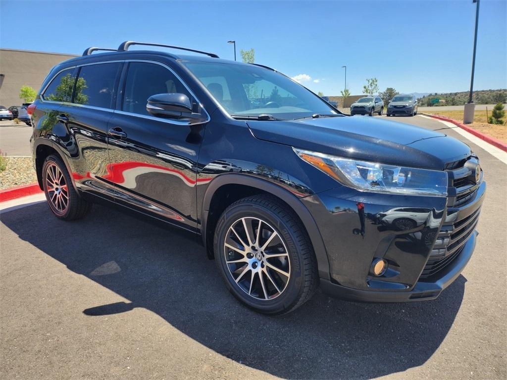 used 2017 Toyota Highlander car, priced at $23,499