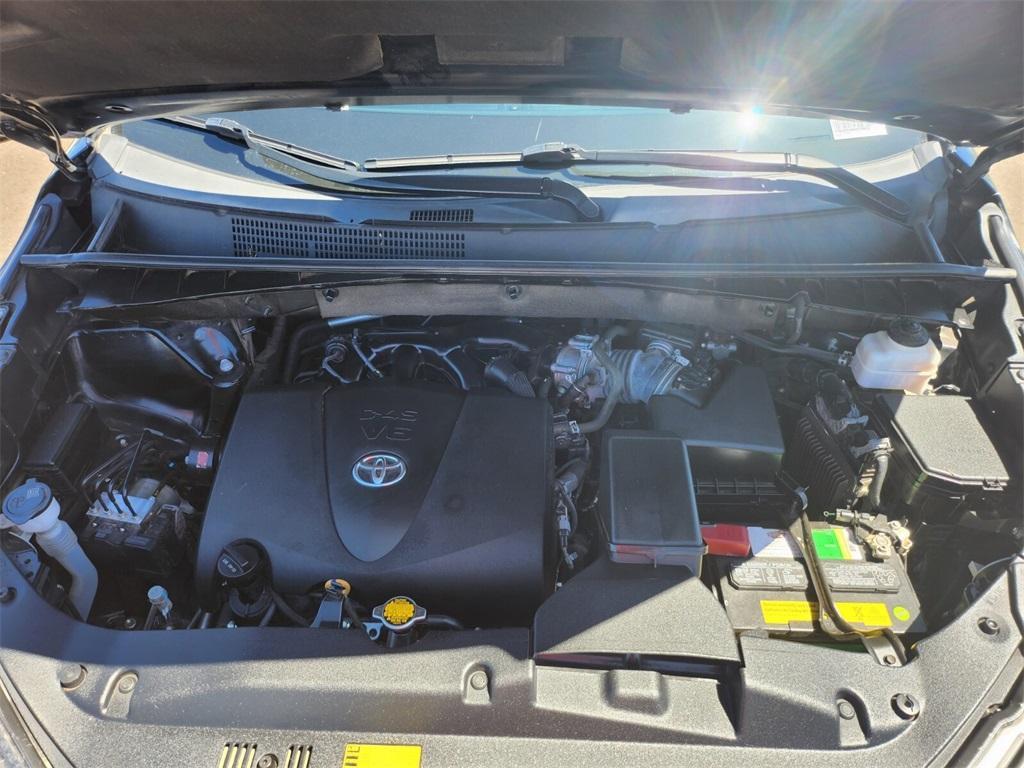 used 2017 Toyota Highlander car, priced at $23,499