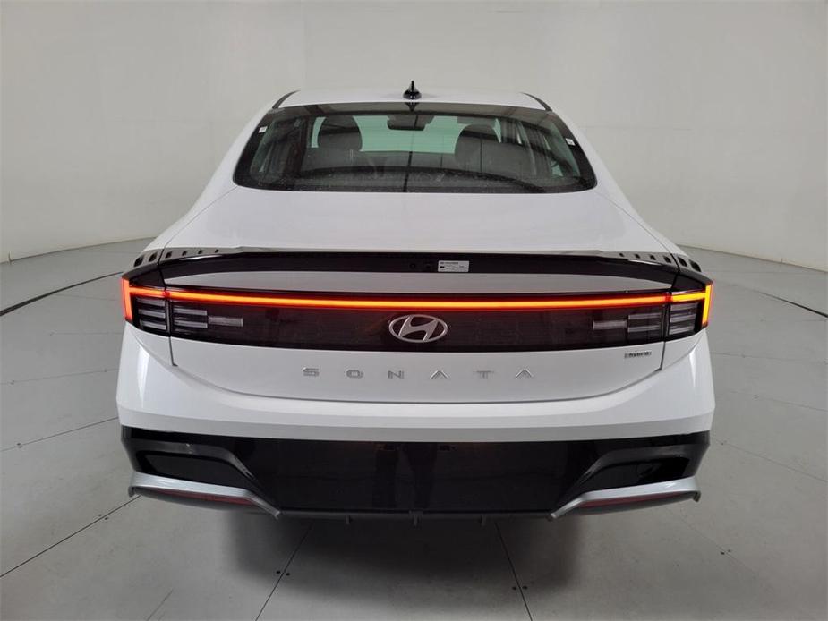 new 2024 Hyundai Sonata Hybrid car, priced at $33,005