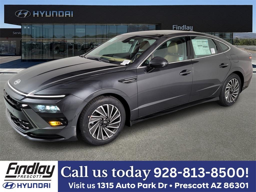 new 2025 Hyundai Sonata Hybrid car, priced at $36,503
