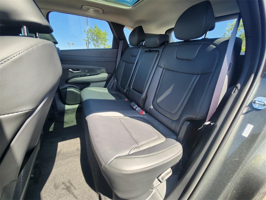 new 2025 Hyundai TUCSON Hybrid car, priced at $41,218