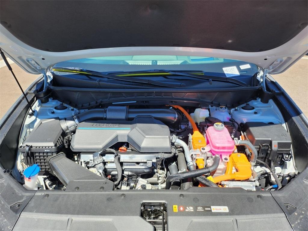 new 2025 Hyundai TUCSON Hybrid car, priced at $39,968