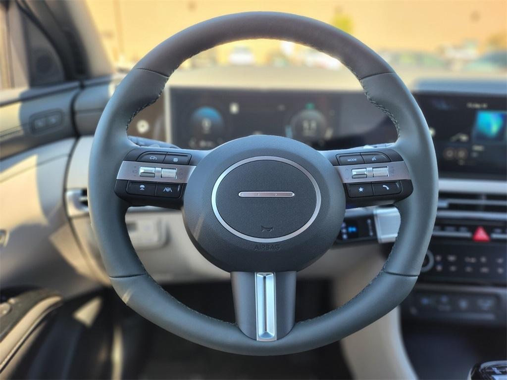 new 2025 Hyundai TUCSON Hybrid car, priced at $39,968