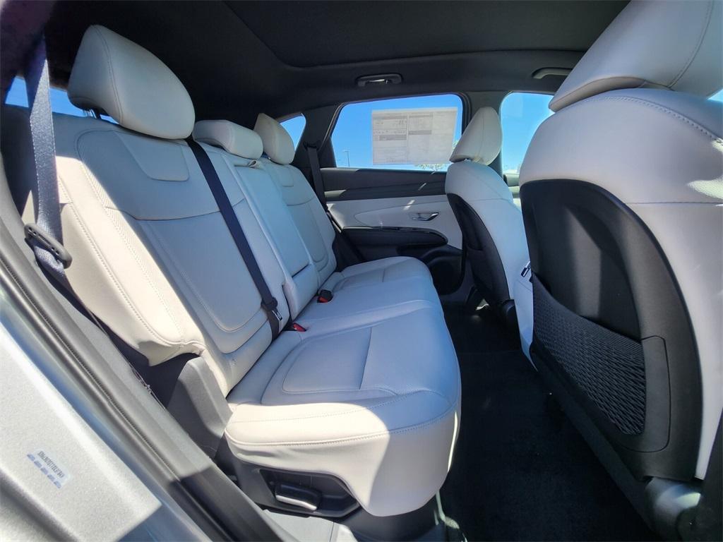 new 2025 Hyundai TUCSON Hybrid car, priced at $39,968