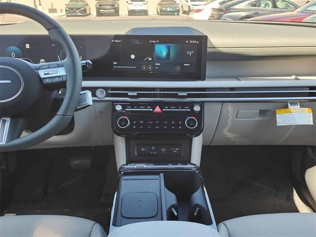 new 2025 Hyundai TUCSON Hybrid car, priced at $39,968