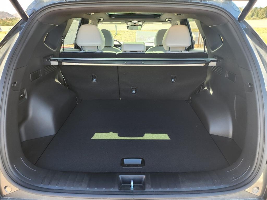 new 2025 Hyundai TUCSON Hybrid car, priced at $38,517