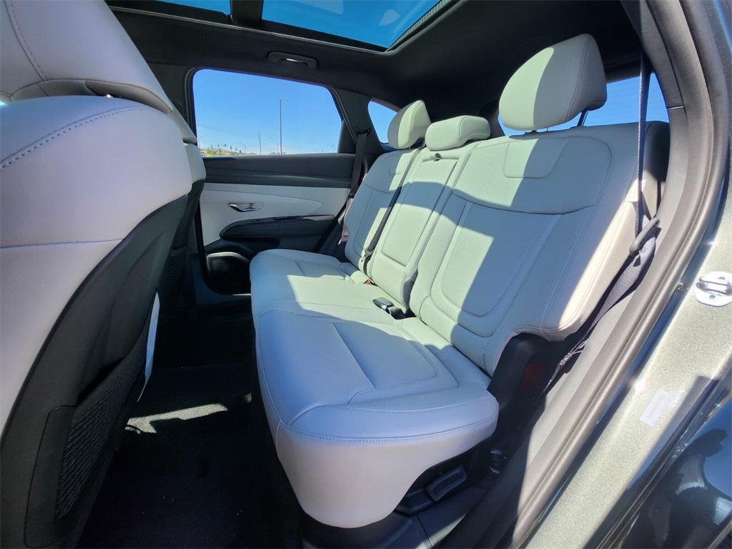 new 2025 Hyundai TUCSON Hybrid car, priced at $38,517