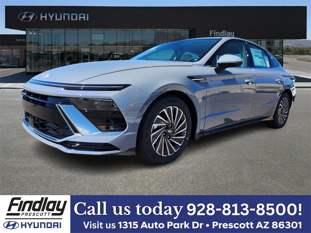 new 2025 Hyundai Sonata Hybrid car, priced at $29,879