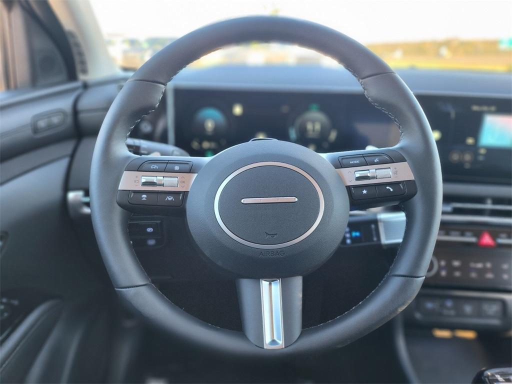 new 2025 Hyundai TUCSON Hybrid car, priced at $36,579