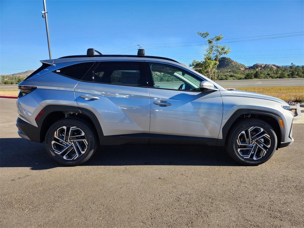 new 2025 Hyundai TUCSON Hybrid car, priced at $36,579