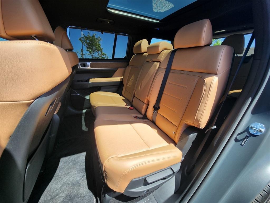 used 2024 Hyundai Santa Fe car, priced at $36,387