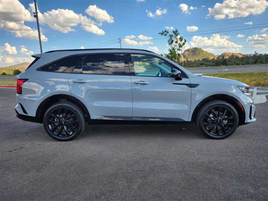 used 2023 Kia Sorento car, priced at $29,528