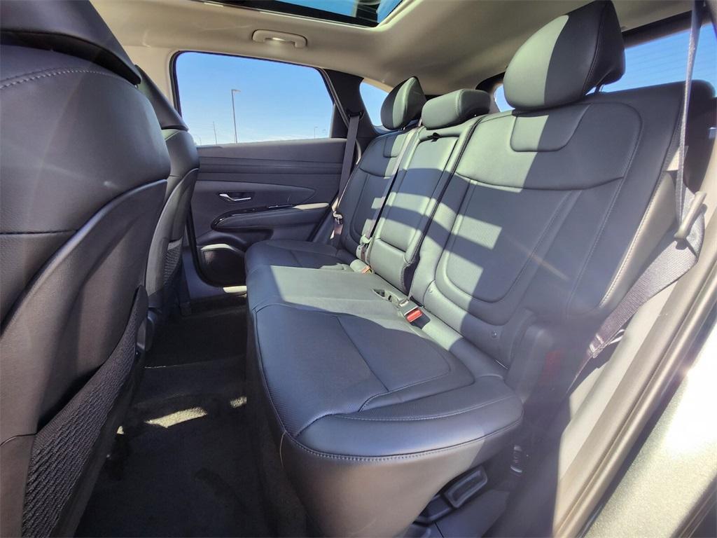 new 2025 Hyundai TUCSON Hybrid car, priced at $39,797