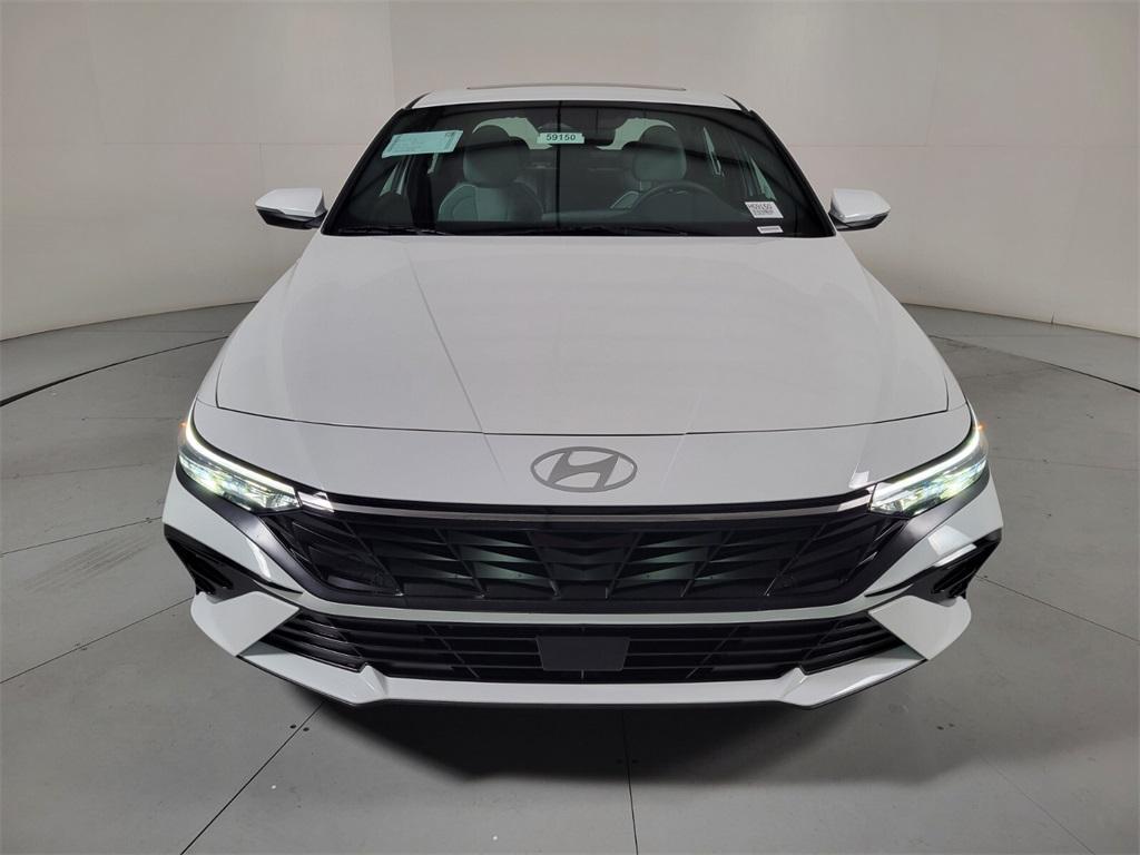 new 2025 Hyundai Elantra HEV car, priced at $30,579