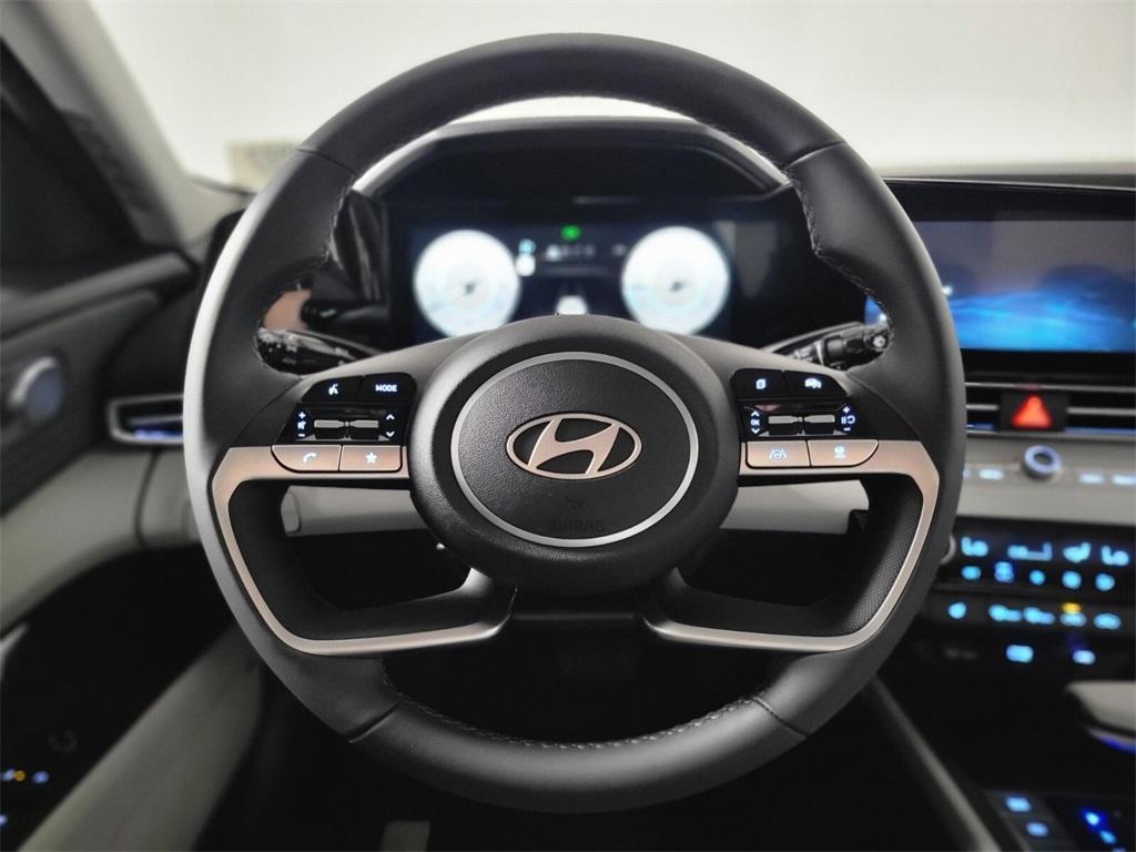new 2025 Hyundai Elantra car, priced at $27,848