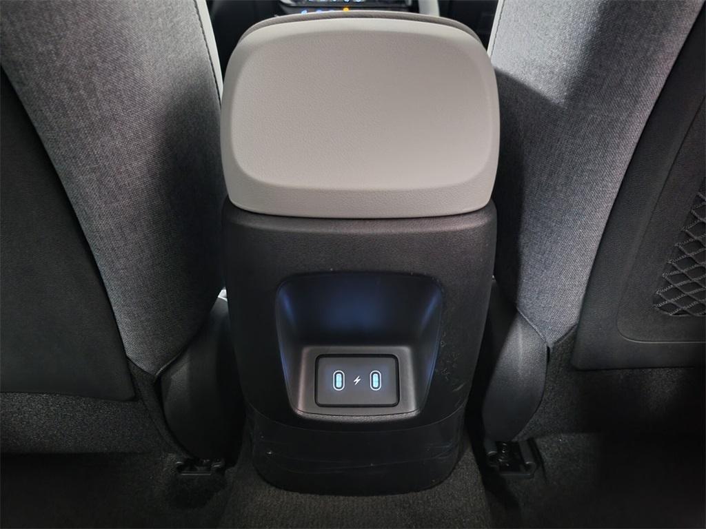 new 2025 Hyundai Elantra car, priced at $27,848