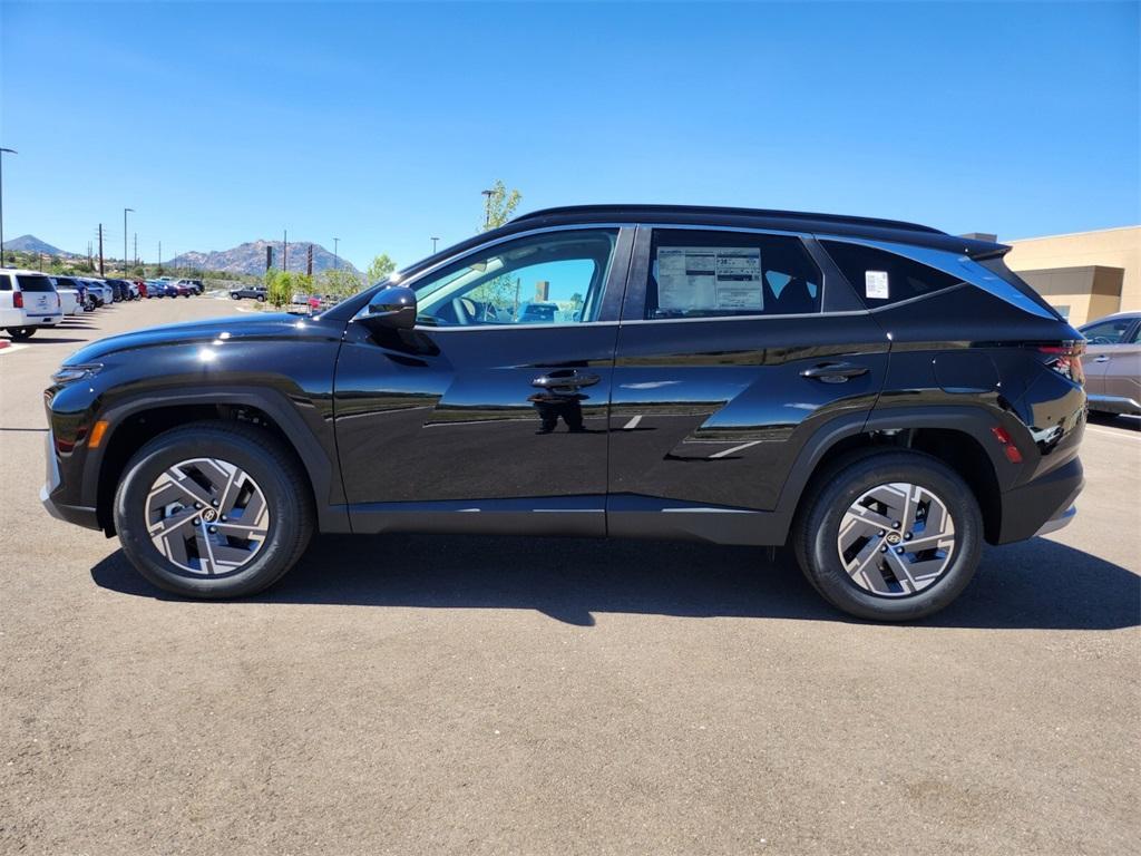 new 2025 Hyundai TUCSON Hybrid car, priced at $32,486