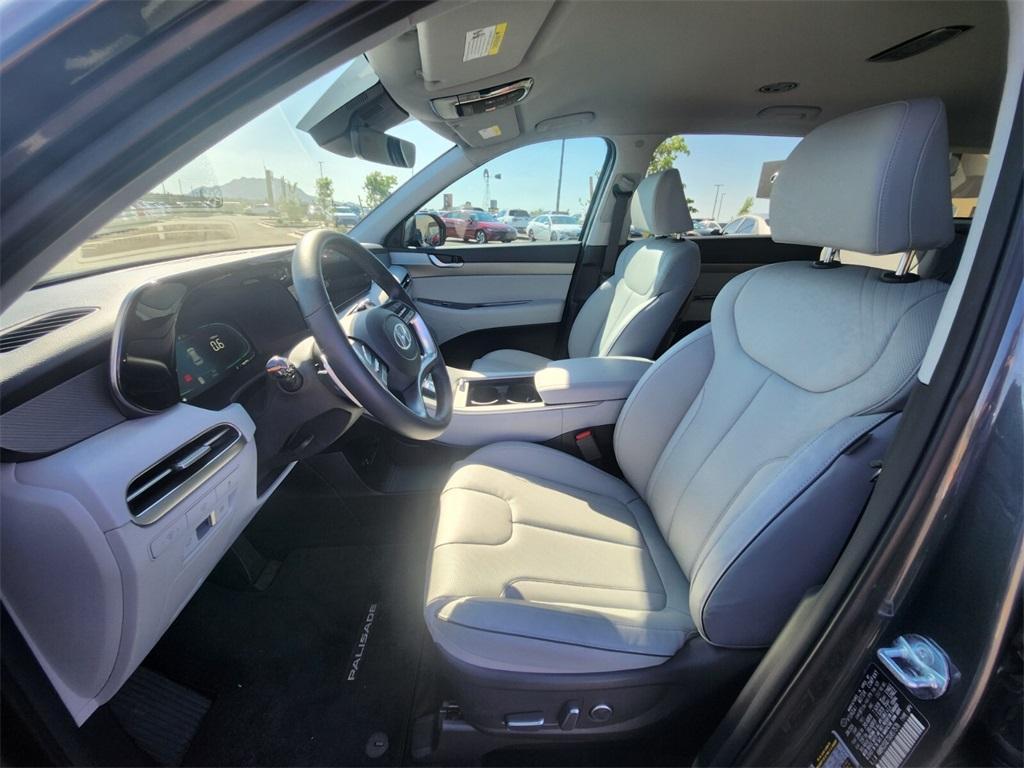 used 2025 Hyundai Palisade car, priced at $41,370